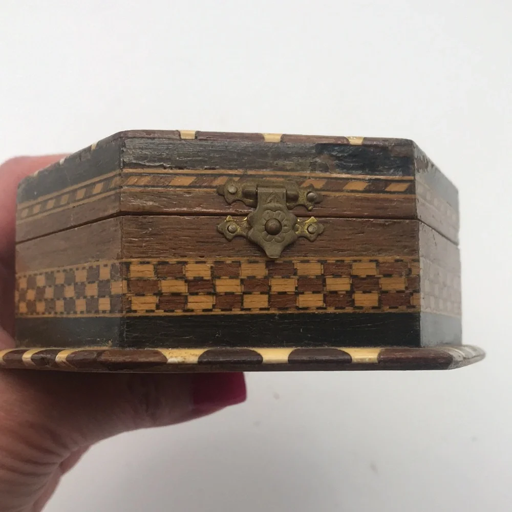 VTG Hexagonal Trinket‎ Box w/ Wood Inlay Made in Granada Spain